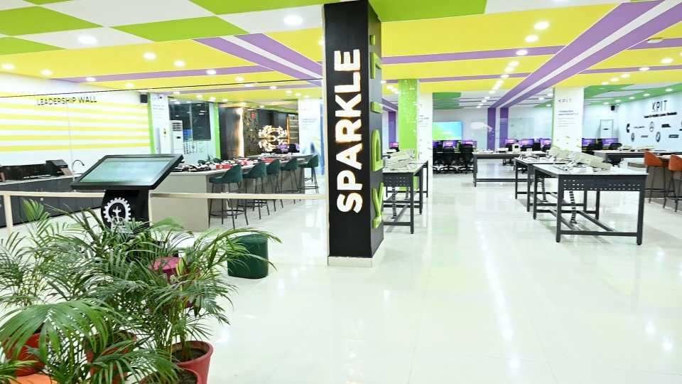 Technocrats Institute of Technology (Excellence) KPIT Mobility Lab photo 17